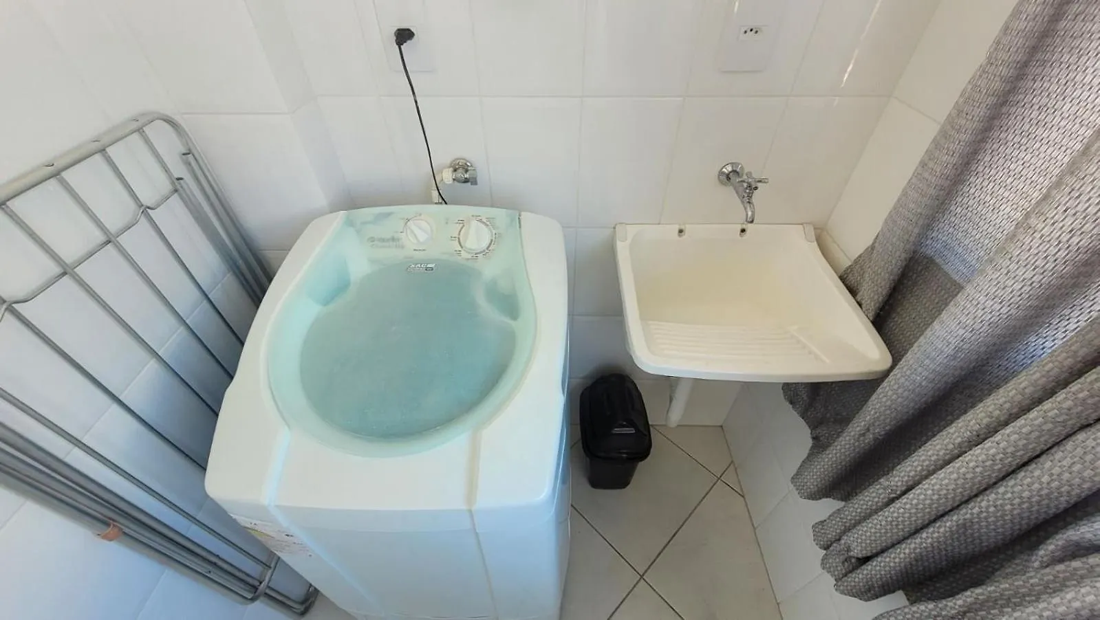 Apartman B913 - Apto Para 06 Pessoas Em Bombinhas + Piscina