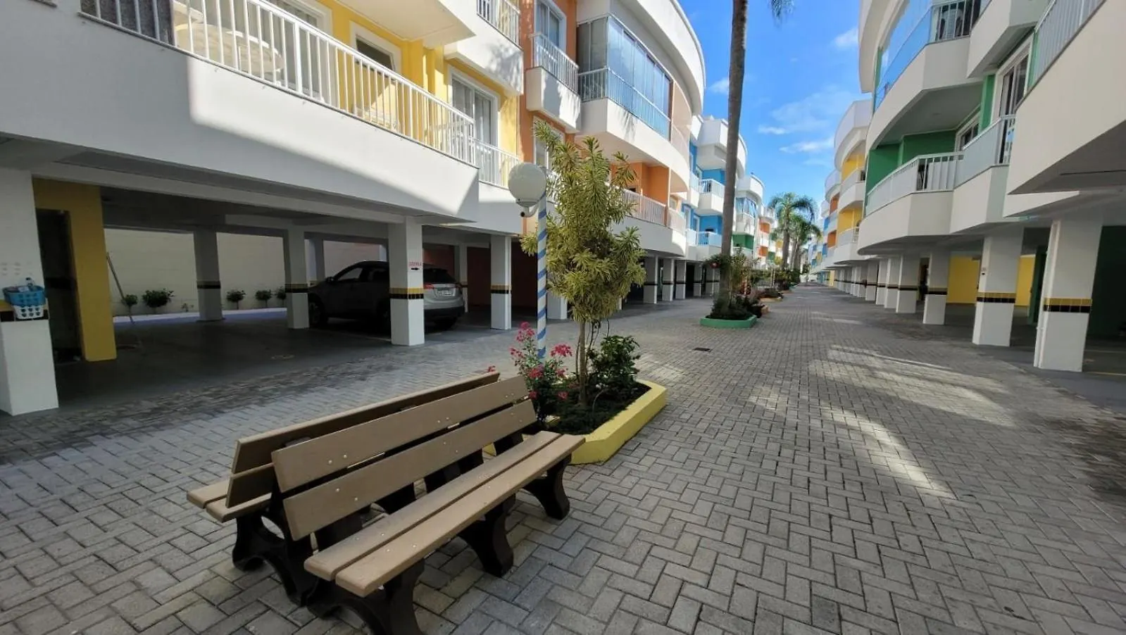 B913 - Apto Para 06 Pessoas Em Bombinhas + Piscina Apartman