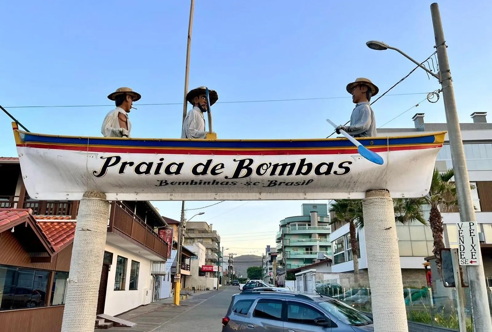 B913 - Apto Para 06 Pessoas Em Bombinhas + Piscina Apartament